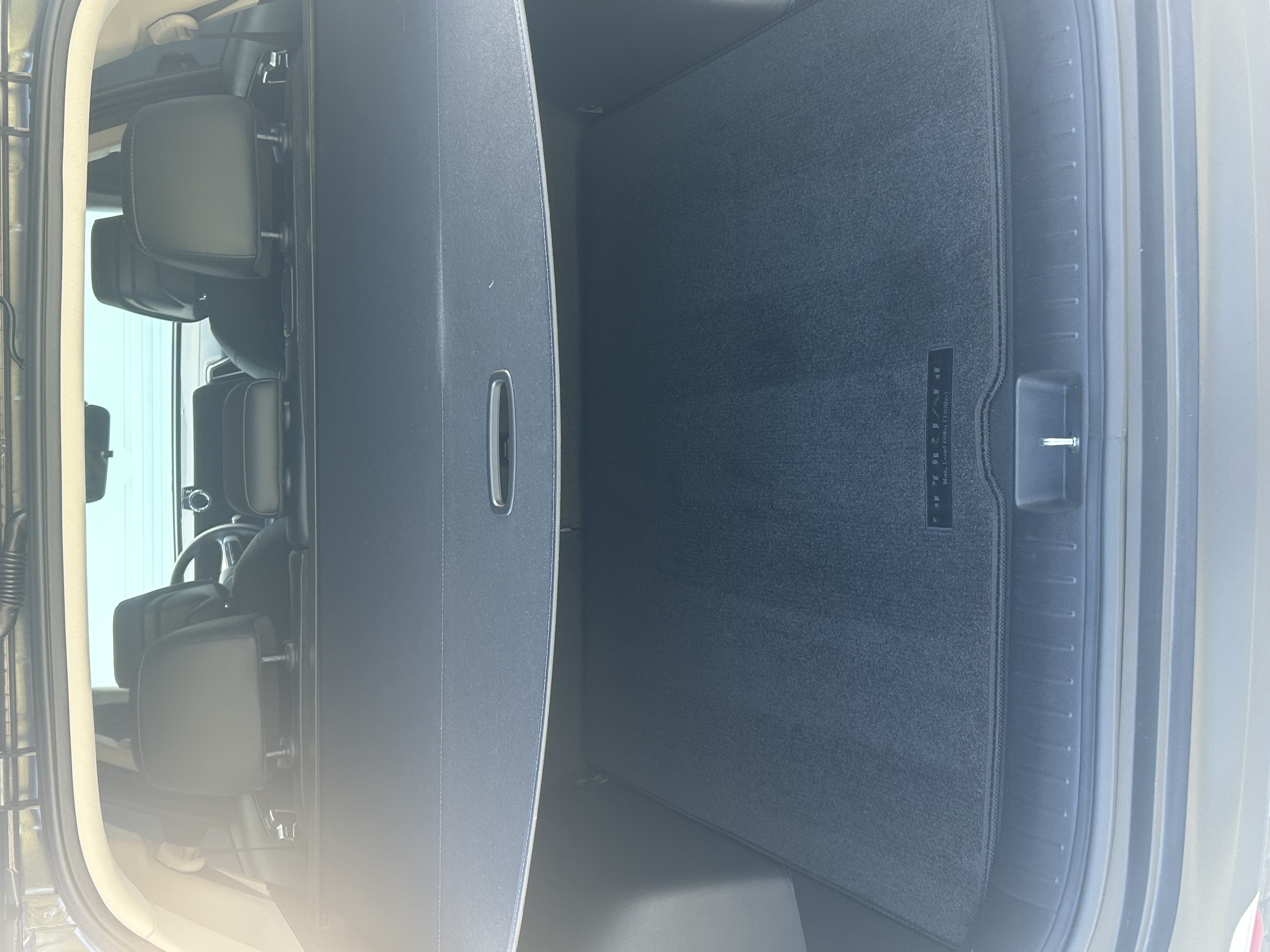 Used 2025 Kia Sportage EX FWD image 11