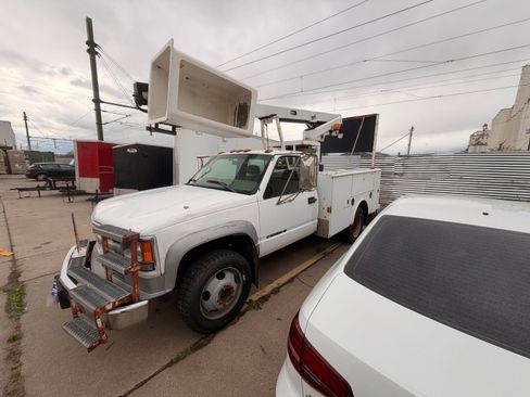 Used 1998 Chevrolet Silverado 3500 2WD Regular Cab HD image 6