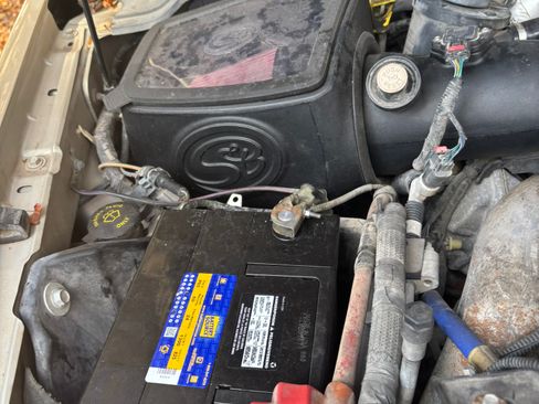 Used 2010 Ford F350 Lariat image 12