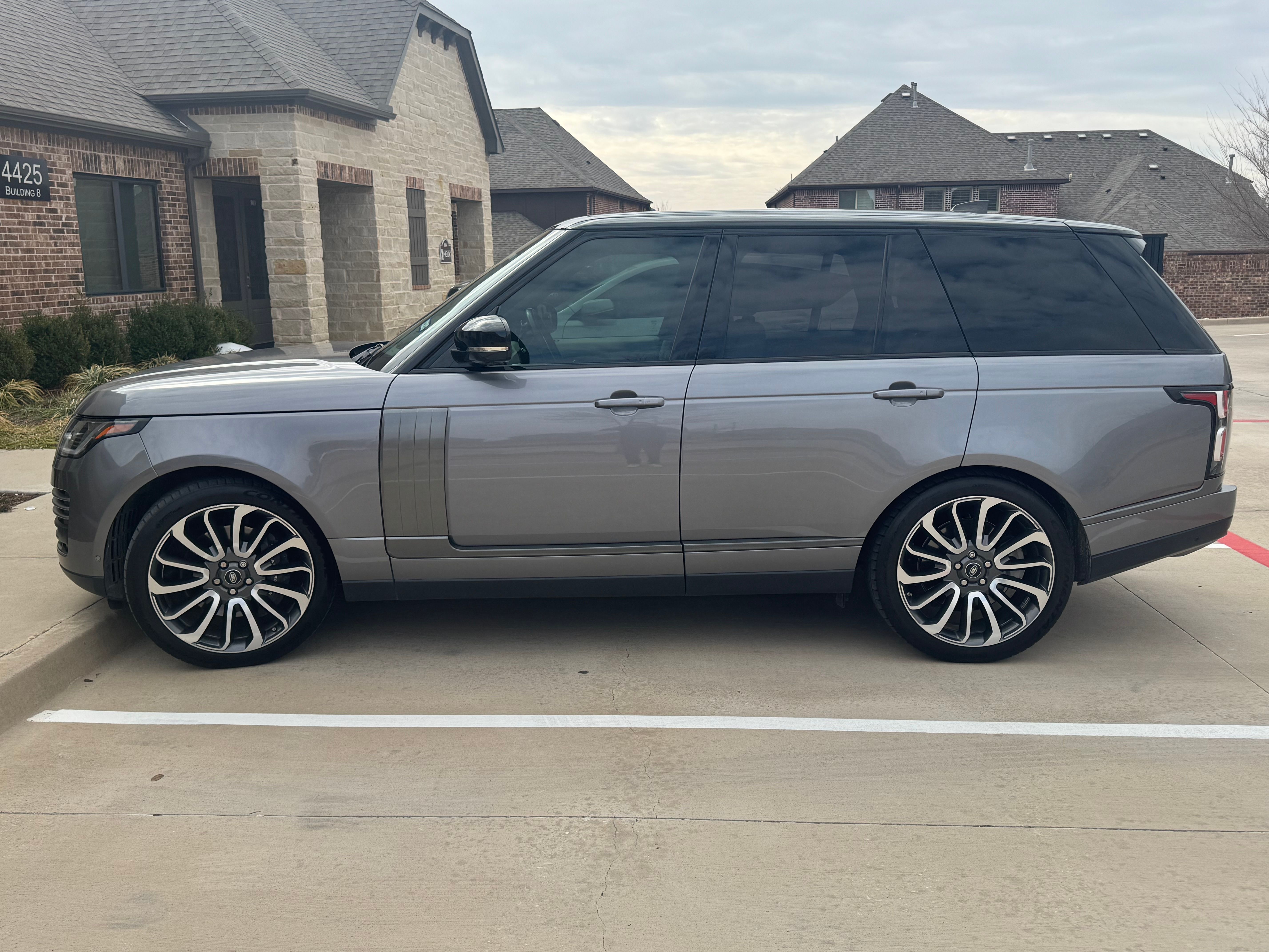 Used 2021 Land Rover Range Rover Westminster Edition AWD/4WD image 1