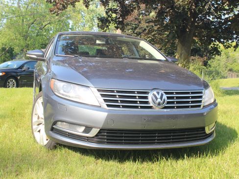 Used 2013 Volkswagen CC Sport image 4