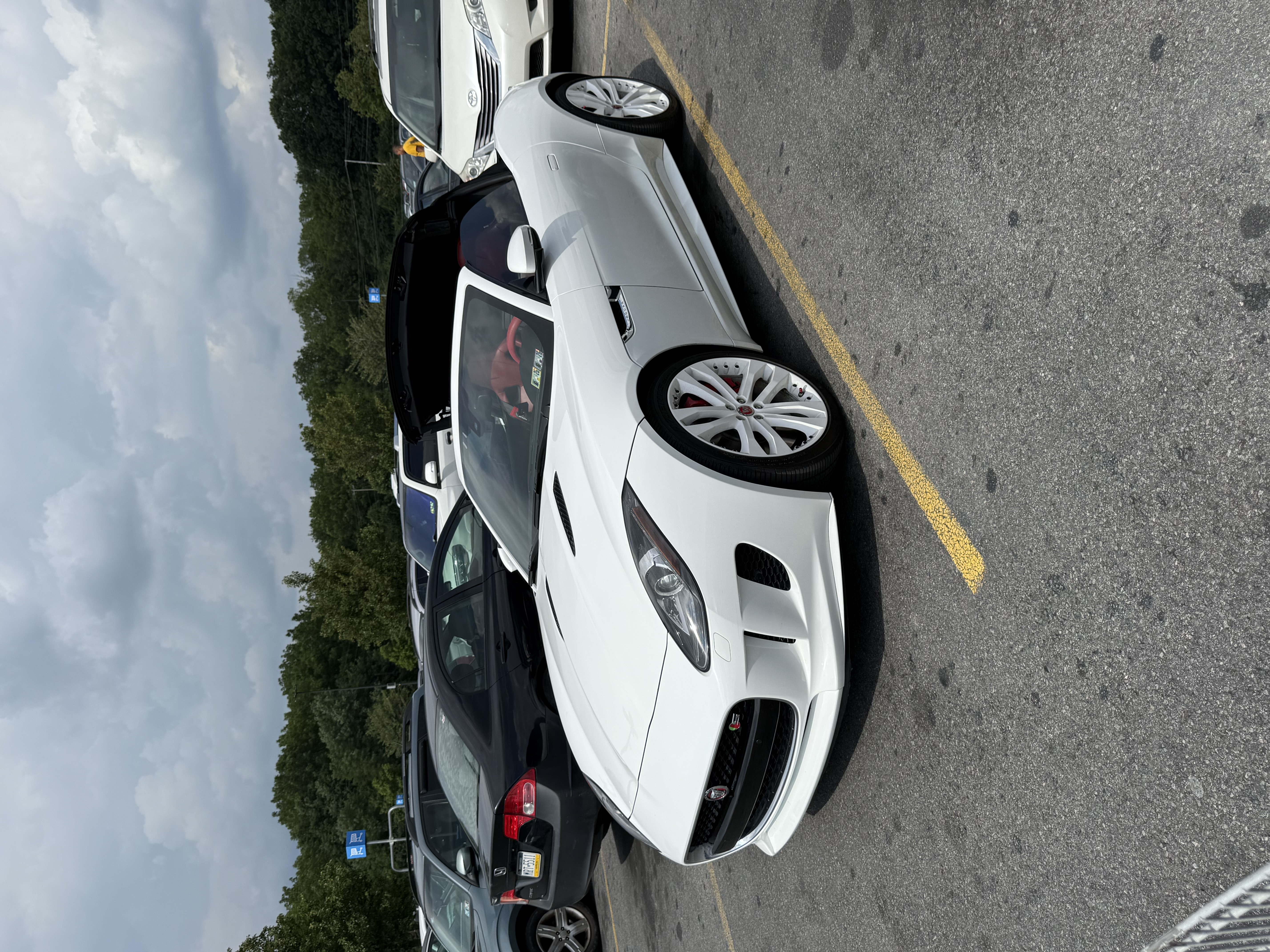 Used 2015 Jaguar F-TYPE S RWD image 6
