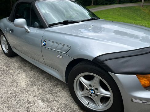 Used 1996 BMW Z3 1.9 RWD image 13