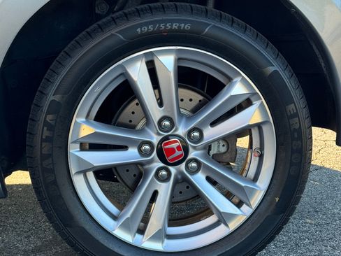 Used 2011 Honda CR-Z EX image 24