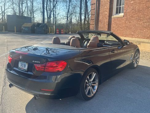 Used 2017 BMW 440i xDrive 440i xDrive Convertible 2D image 11