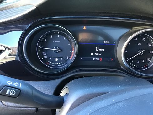 Used 2023 Buick Encore GX Essence w/ Experience Buick Package image 11