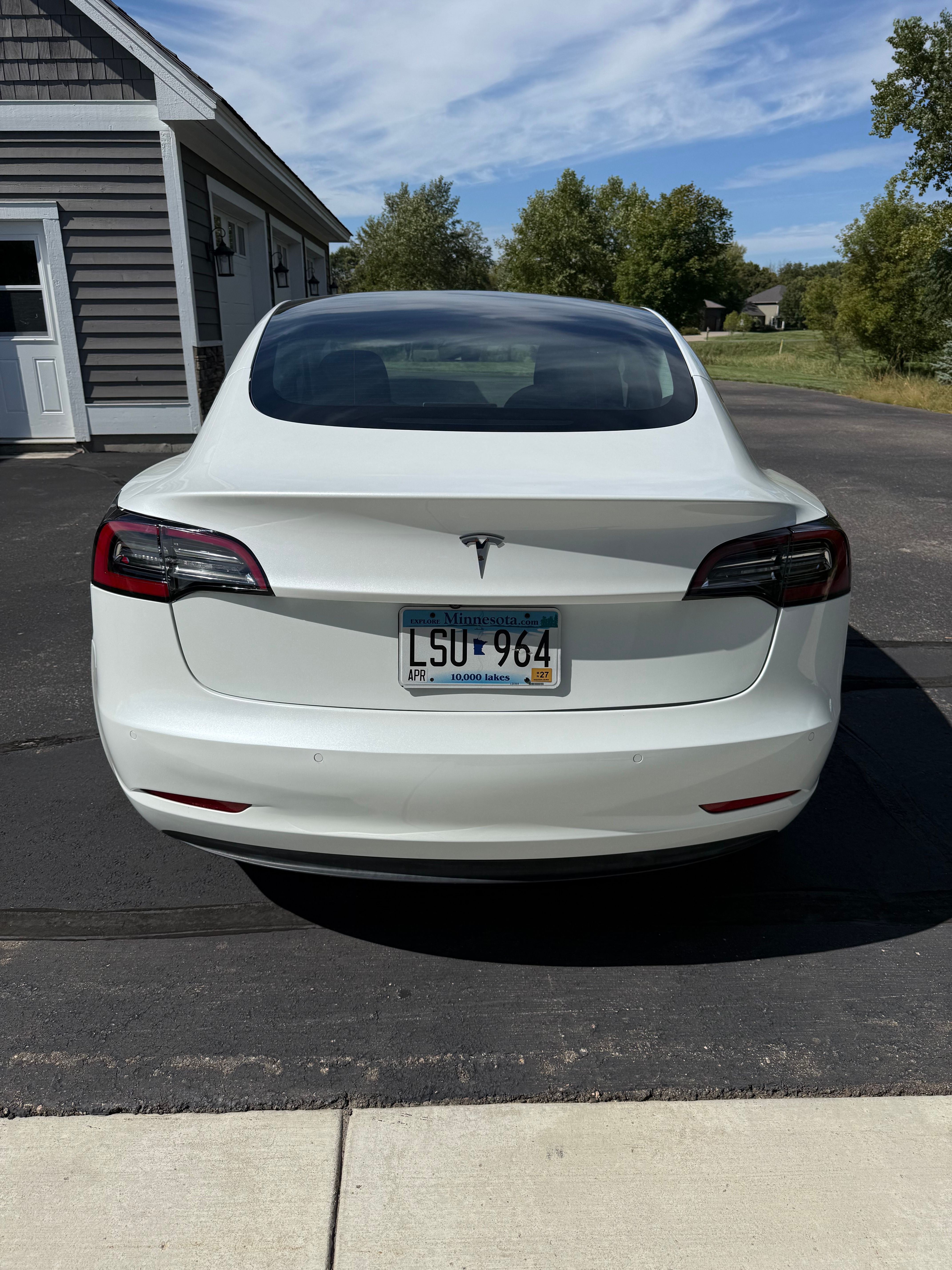 Used 2022 Tesla Model 3 Long Range AWD/4WD image 5