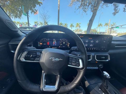 Used 2025 Ford Mustang Premium image 16