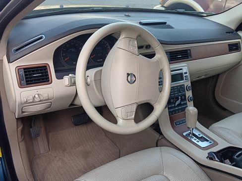 Used 2008 Volvo S80 3.2 image 11