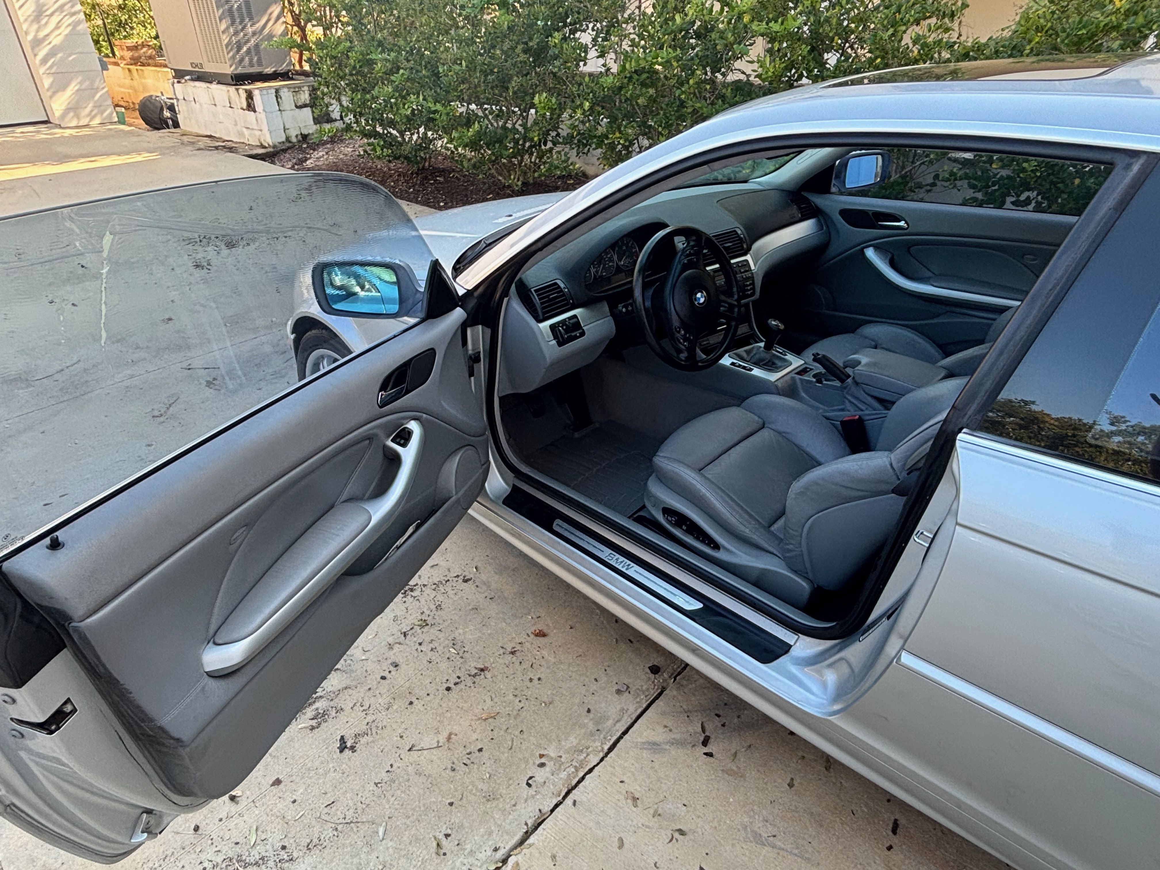 Used 2001 BMW 330Ci Coupe RWD image 5