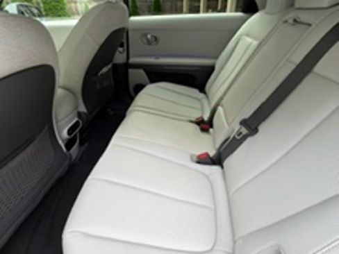 Used 2023 Hyundai Ioniq 5 SEL w/ Cargo Package AWD/4WD image 13