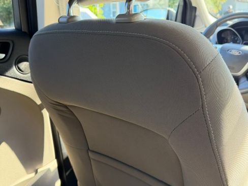 Used 2013 Ford Escape SE FWD image 31