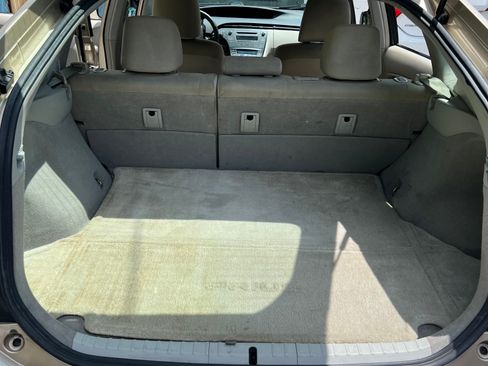 Used 2010 Toyota Prius Five FWD image 6