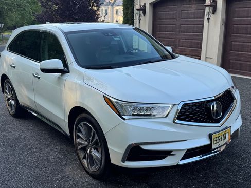 Used 2019 Acura MDX SH-AWD w/ Technology Package image 2