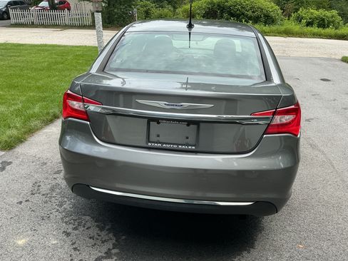 Used 2013 Chrysler 200 Touring FWD image 22