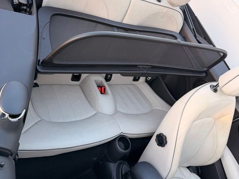 Used 2019 MINI Cooper Convertible w/ Premium Package image 28