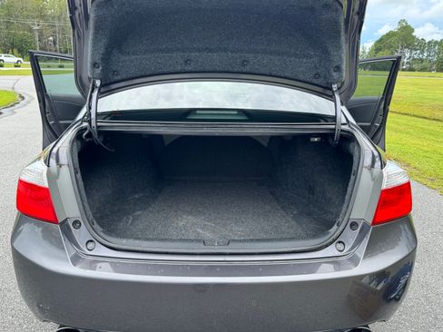 Used 2015 Honda Accord Sport image 18
