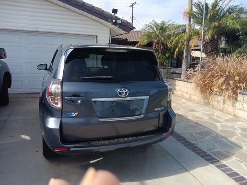 Used 2013 Toyota RAV4 EV FWD image 6