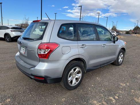 Used 2014 Subaru Forester 2.5i image 5