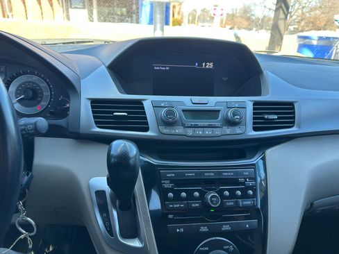 Used 2012 Honda Odyssey EX-L image 27