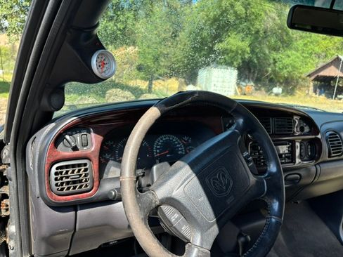 Used 2002 Dodge Ram 2500 Truck 4x4 Quad Cab image 13