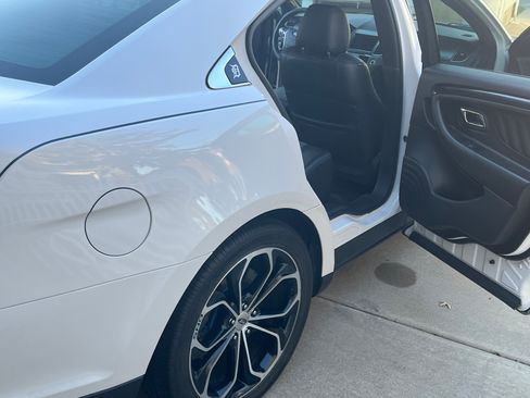 Used 2015 Ford Taurus SHO w/ Equipment Group 401A image 21