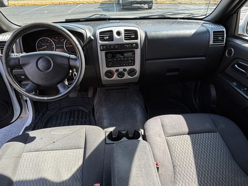 Used 2010 Chevrolet Colorado LT AWD/4WD image 9