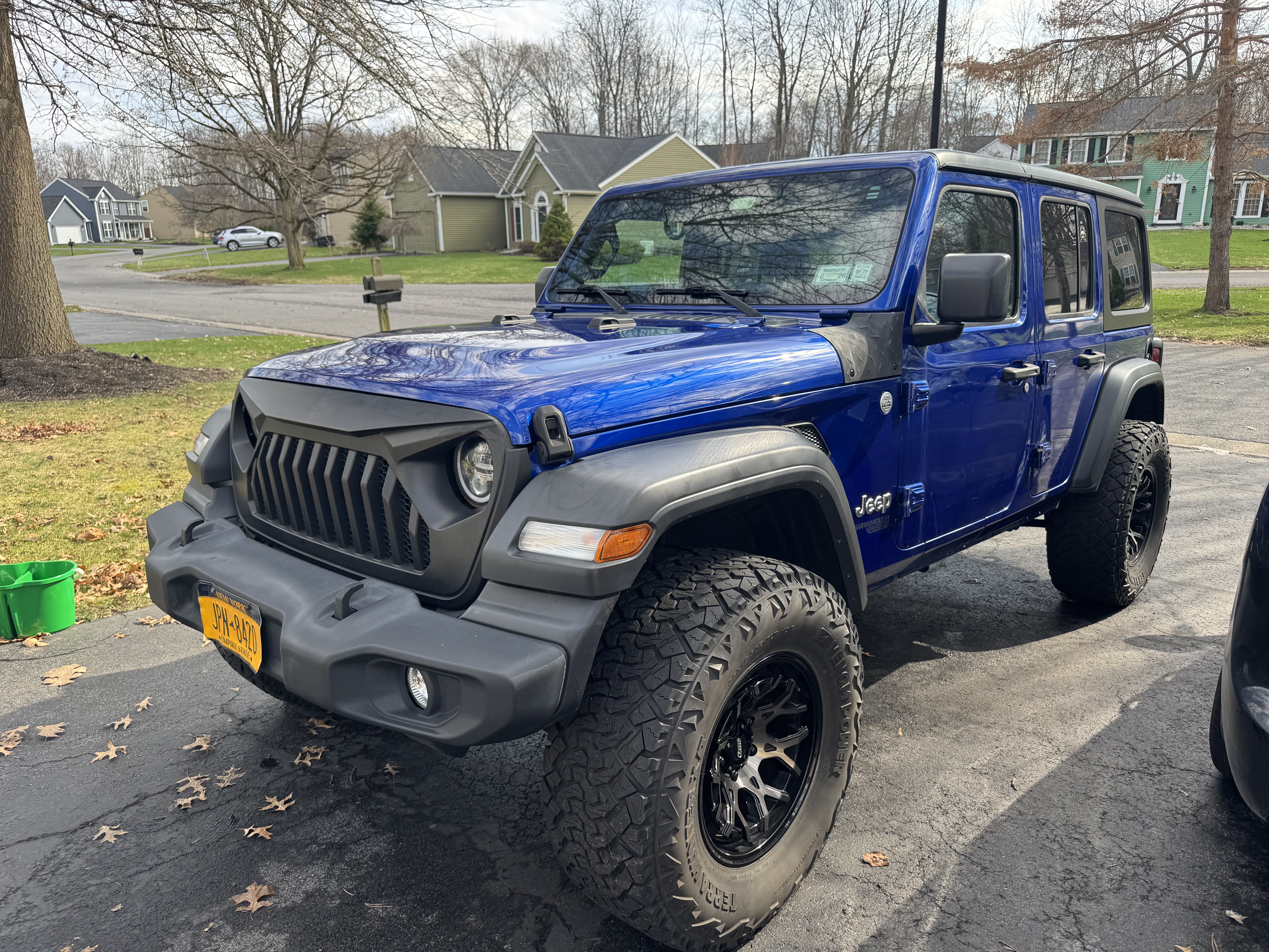 Used 2018 Jeep Wrangler Unlimited Sport AWD/4WD image 4