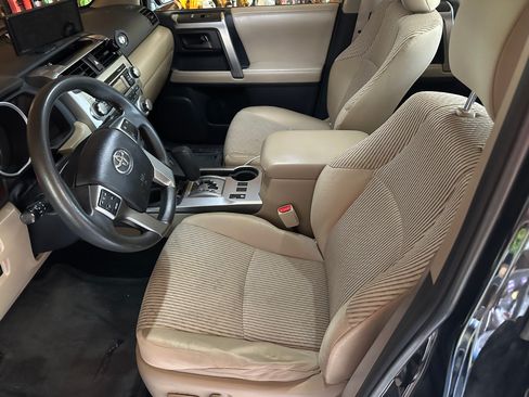 Used 2012 Toyota 4Runner SR5 RWD image 6