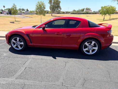 Used 2004 MAZDA RX-8 w/ MT Touring Pkg RWD image 2