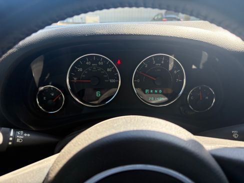 Used 2017 Jeep Wrangler Unlimited Sport w/ Quick Order Package 24S image 17