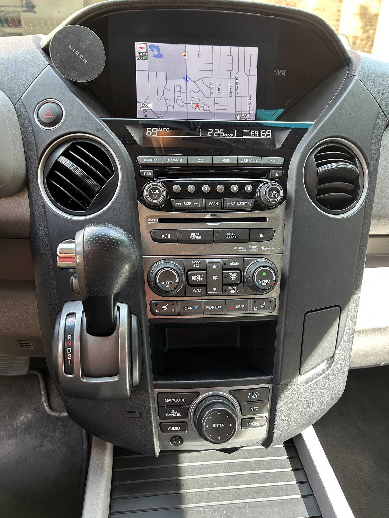 Used 2012 Honda Pilot Touring image 13