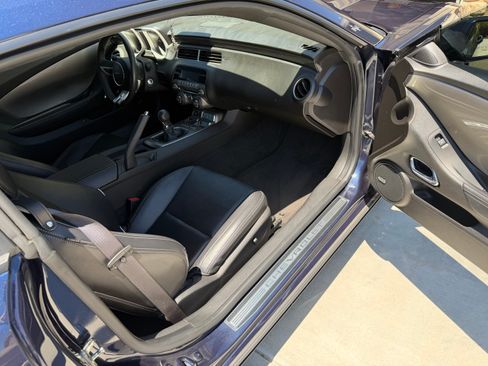 Used 2010 Chevrolet Camaro SS w/ RS Package RWD image 8