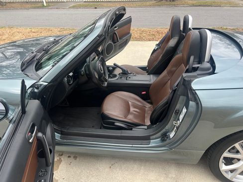 Used 2013 MAZDA MX-5 Miata Grand Touring image 13