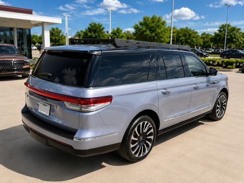 Used 2022 Lincoln Navigator L Black Label AWD/4WD image 6