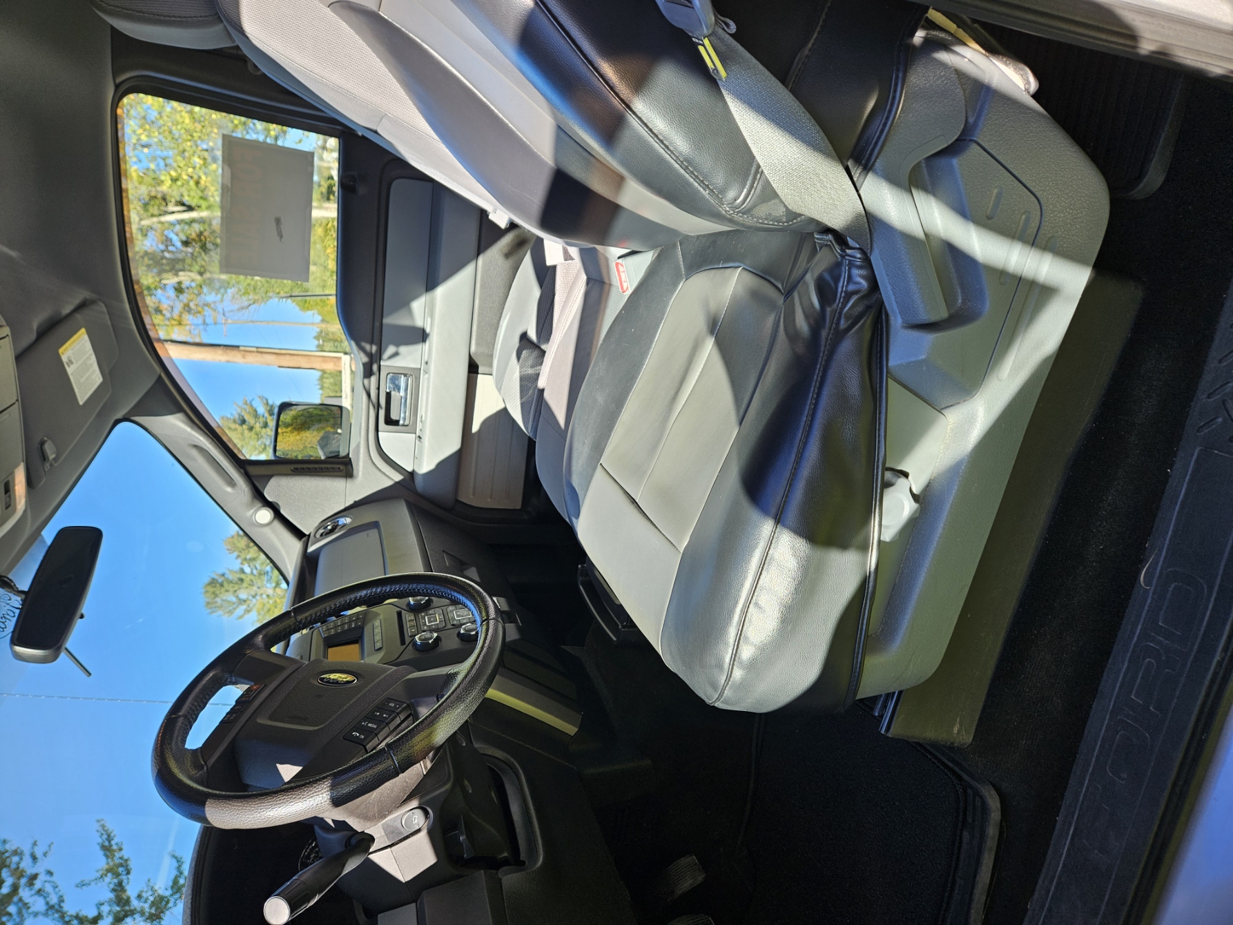 Used 2013 Ford F150 XLT w/ Luxury Equipment Group AWD/4WD image 8
