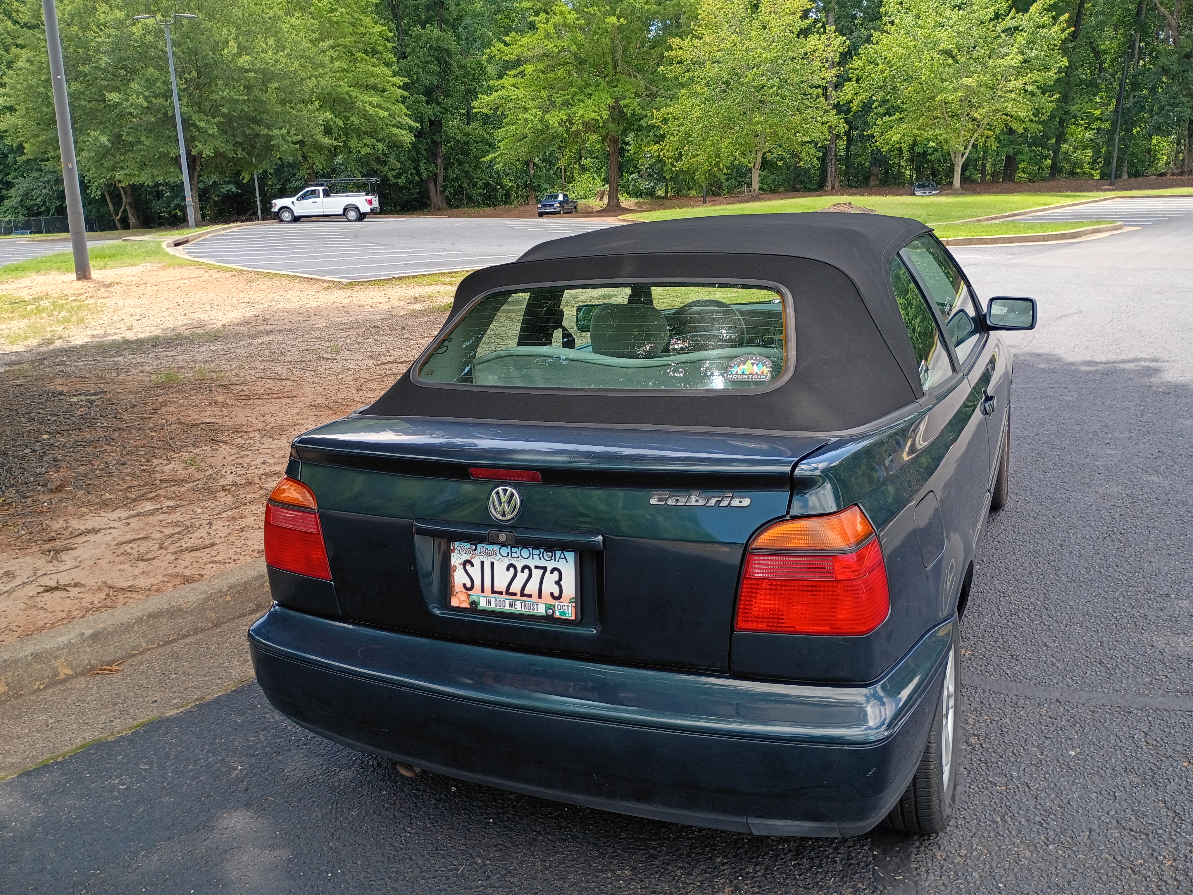 Used 1998 Volkswagen Cabrio FWD image 8