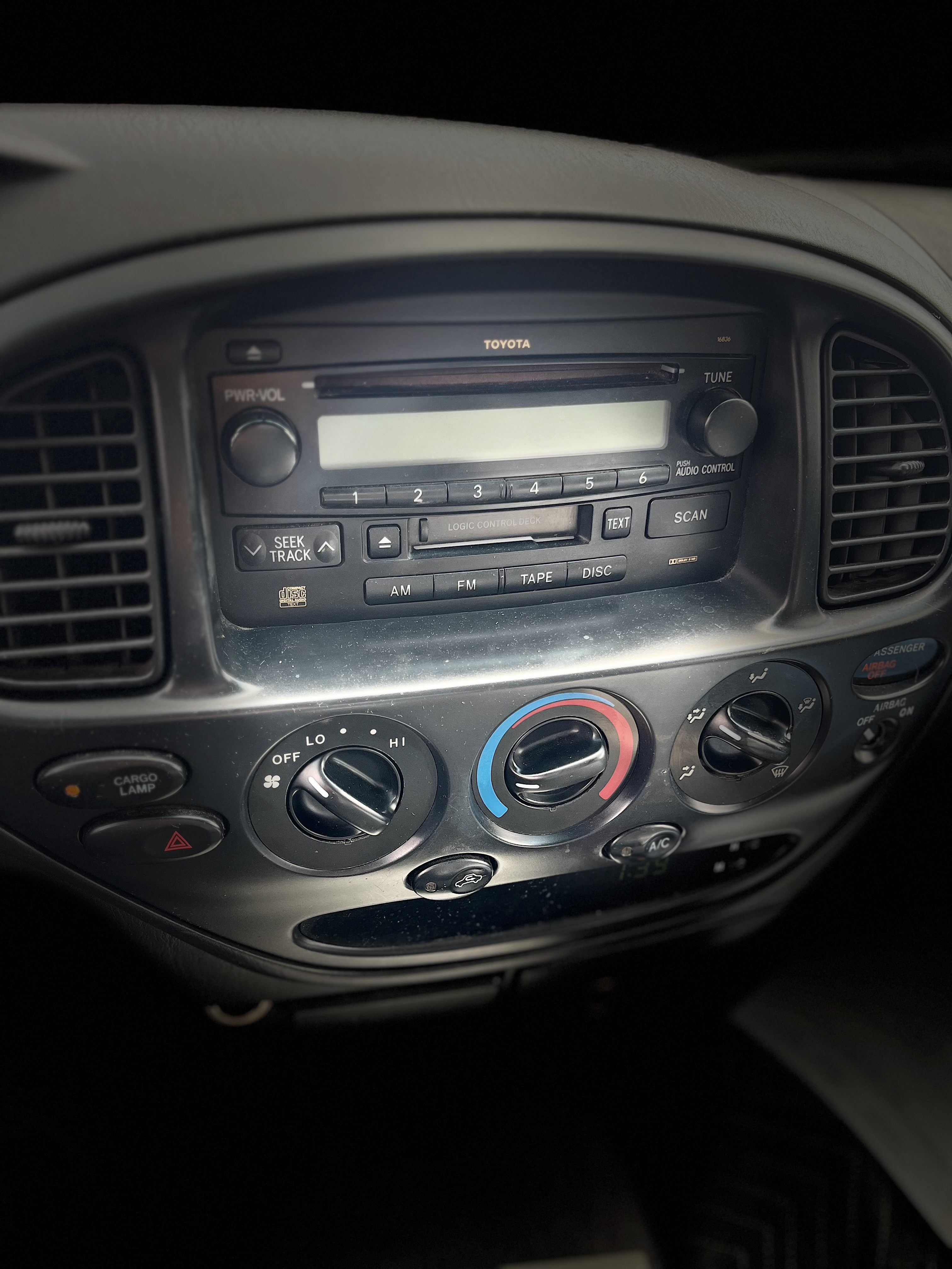 Used 2003 Toyota Tundra SR5 RWD image 9
