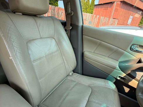 Used 2012 Nissan Murano SL FWD image 10