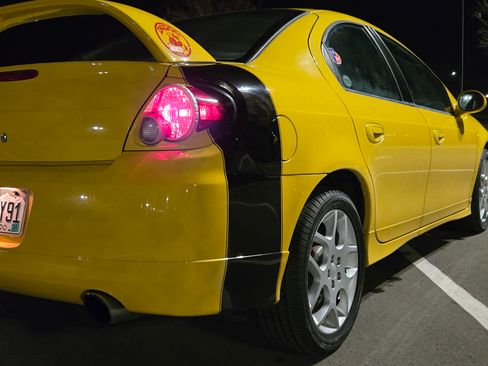 Used 2004 Dodge Neon image 8