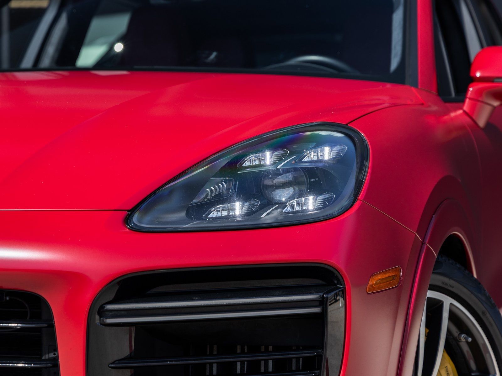 Used 2021 Porsche Cayenne Turbo AWD/4WD image 16