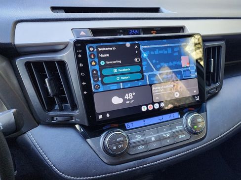 Used 2013 Toyota RAV4 XLE image 11