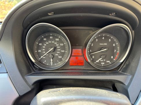 Used 2012 BMW Z4 sDrive28i image 19