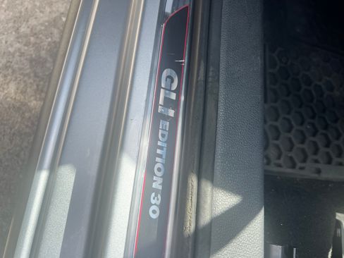 Used 2014 Volkswagen Jetta GLI image 13