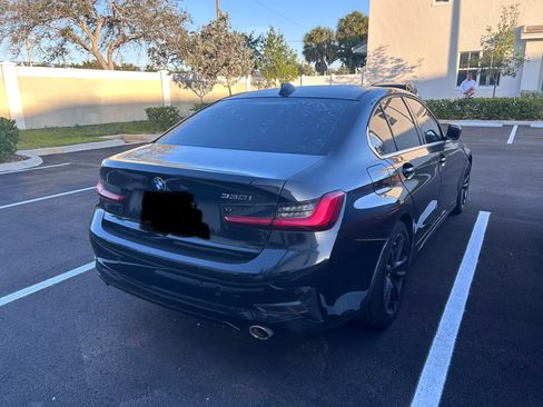Used 2020 BMW 330i Sedan w/ Driving Assistance Package image 18