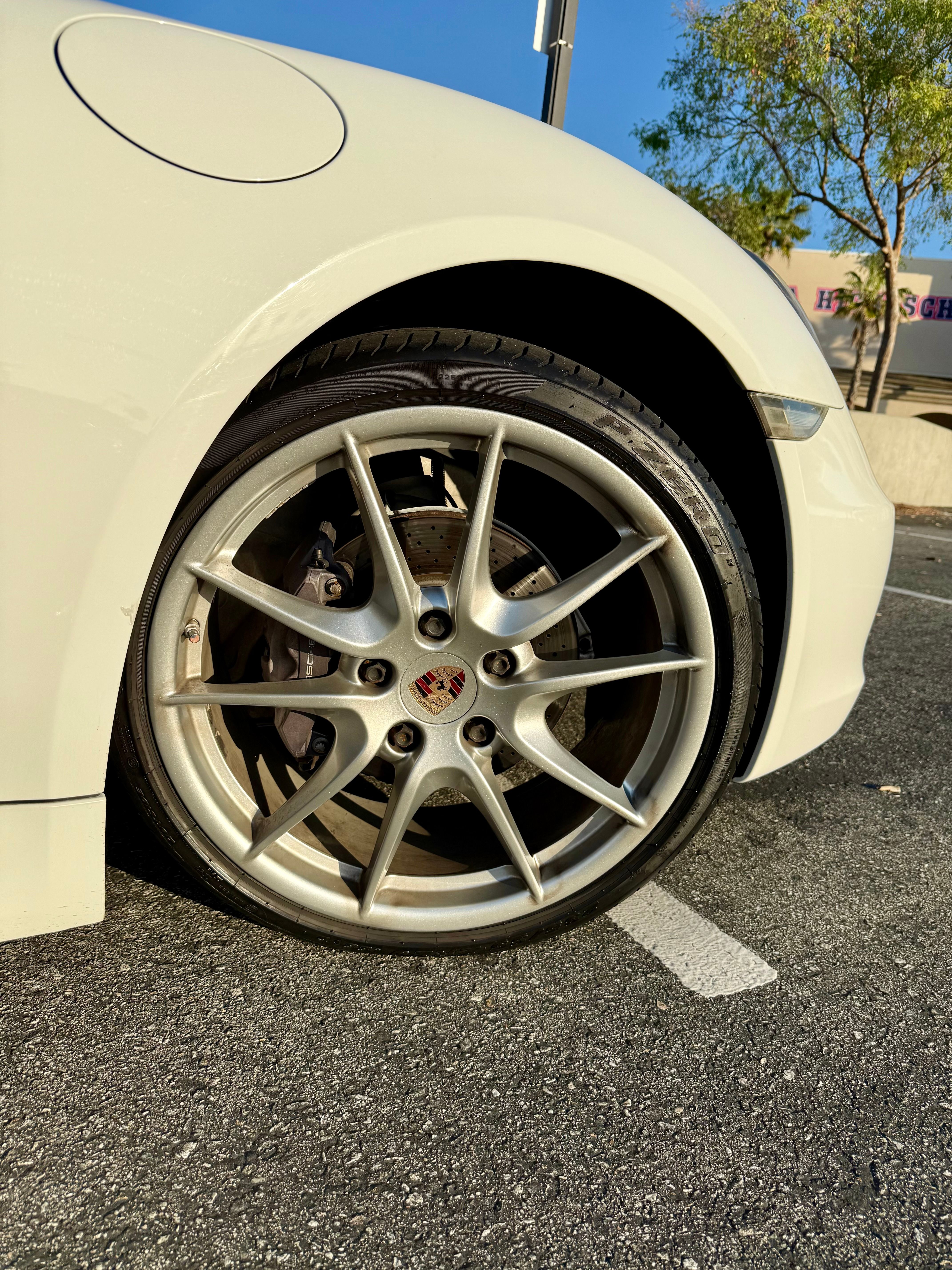 Used 2014 Porsche Cayman RWD image 16