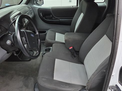 Used 2011 Ford Ranger XLT image 9