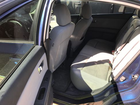 Used 2012 Nissan Sentra 2.0 S FWD image 8