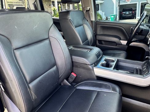 Used 2019 Chevrolet Silverado 2500 LTZ w/ Custom Sport Edition AWD/4WD image 6