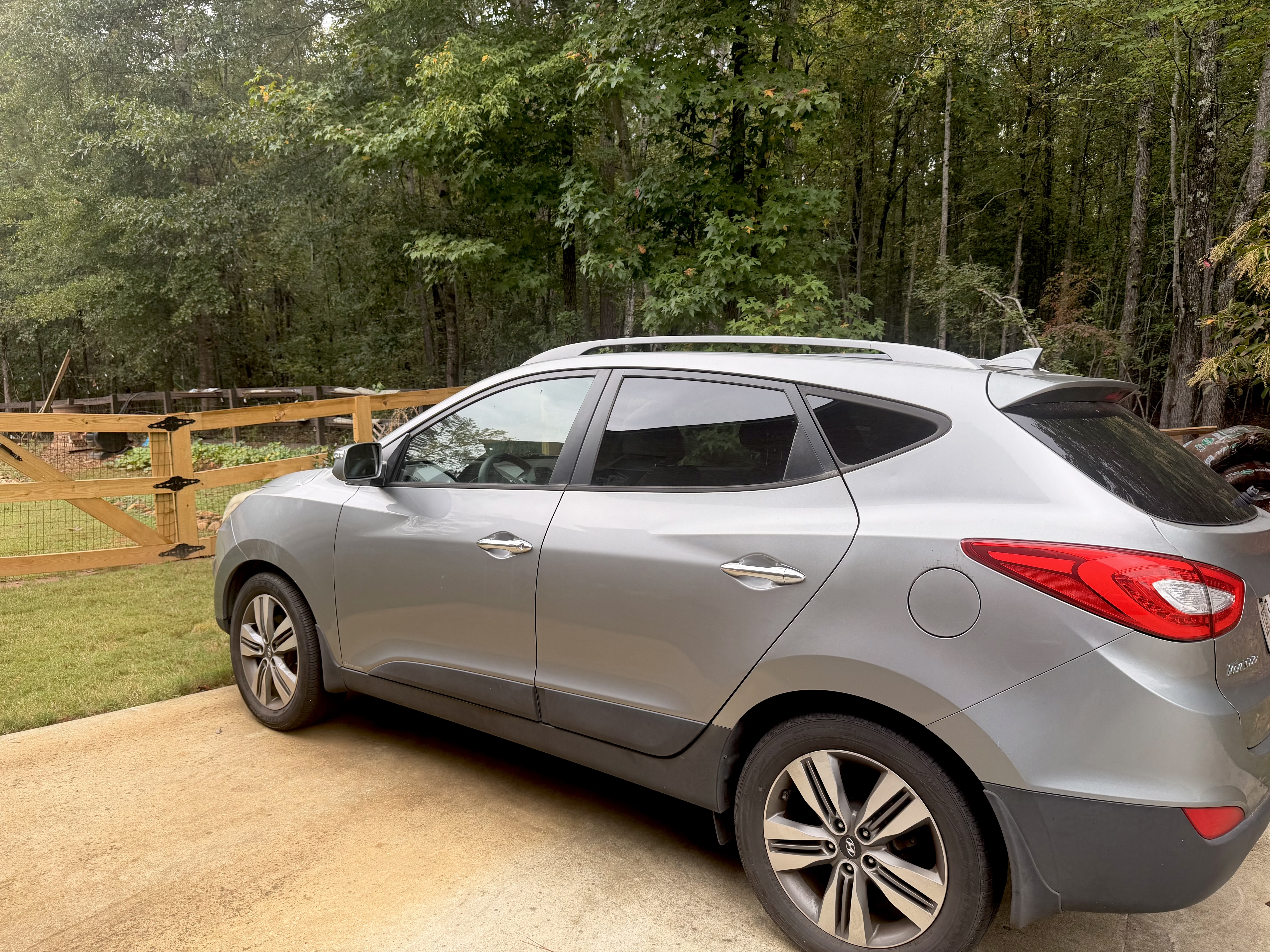 Used 2014 Hyundai Tucson Limited w/ Technology Package 02 FWD image 1